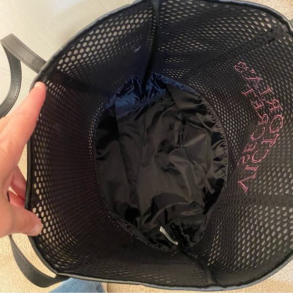 Victoria's Secret Black and Pink Tote Excellent - Picture 7 of 7